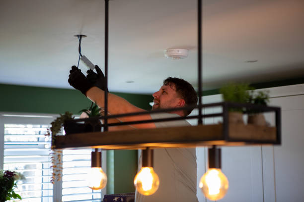Best Local Electrician Companies  in Nevada, MO