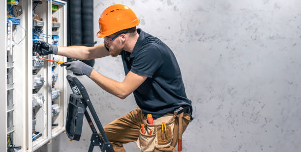Professional Electrician in Nevada, MO